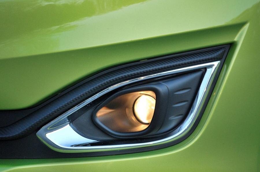  Chevrolet Spark 2013 года  (фото 193 из 204)